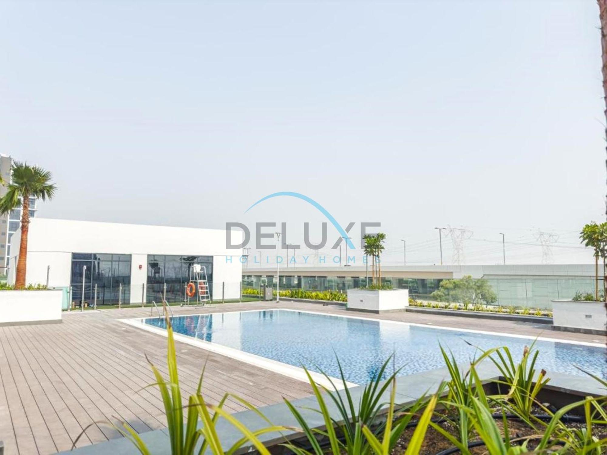 Relaxing At Azizi Riviera 46, Al Merkadh By Deluxe Homes * Dubai