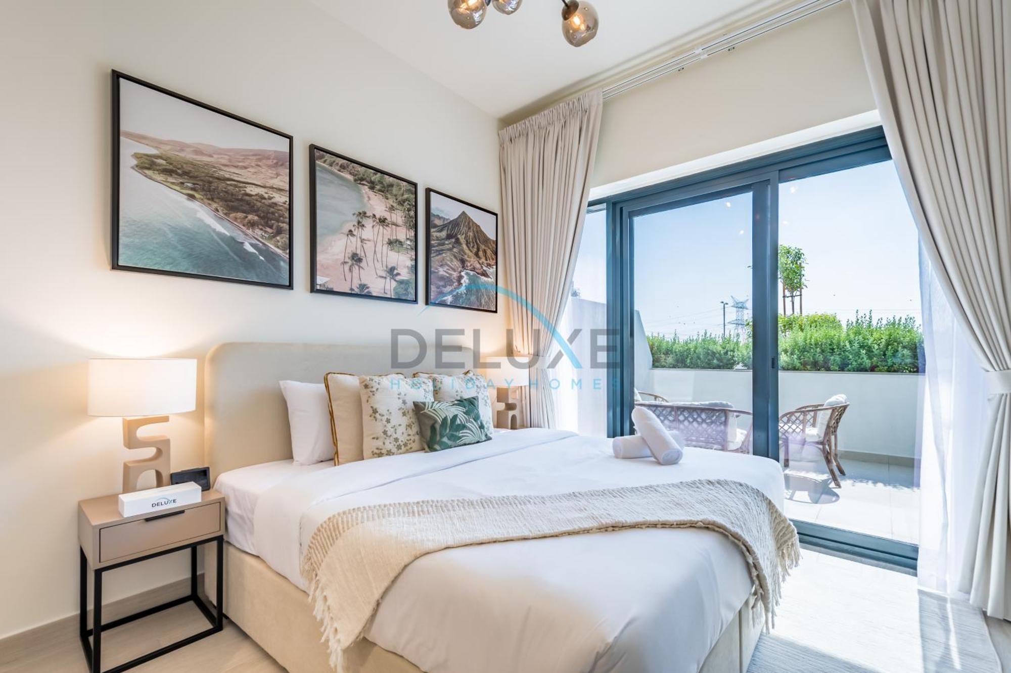 Relaxing At Azizi Riviera 46, Al Merkadh By Deluxe Homes